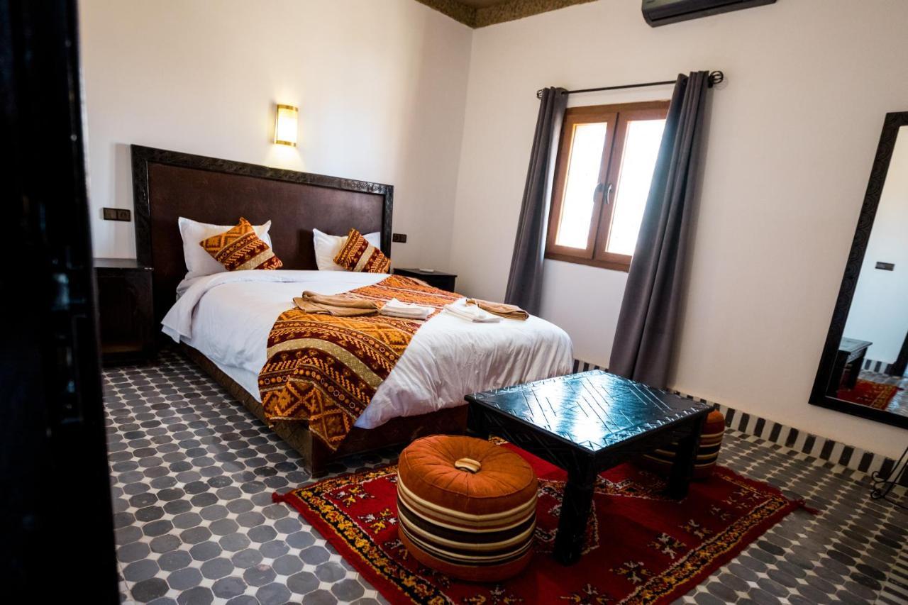 Riad Dunes